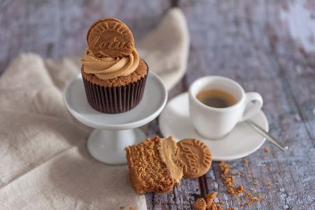 Biscoff Flavoured Cup cakes